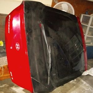 Tiburon 2004 hatch back trunk